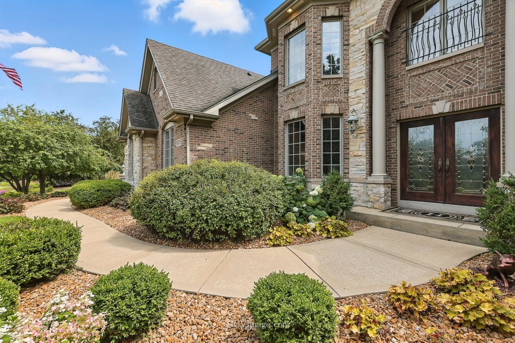 5N175 Oak Hill Drive