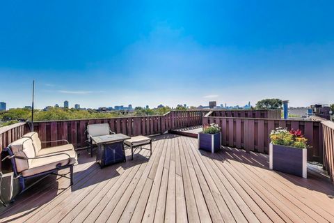 Tiny photo for 1142 W Cornelia Avenue #3, Chicago, IL 60657 (MLS # 12470731)