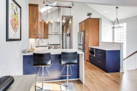 Tiny photo for 1142 W Cornelia Avenue #3, Chicago, IL 60657 (MLS # 12470731)