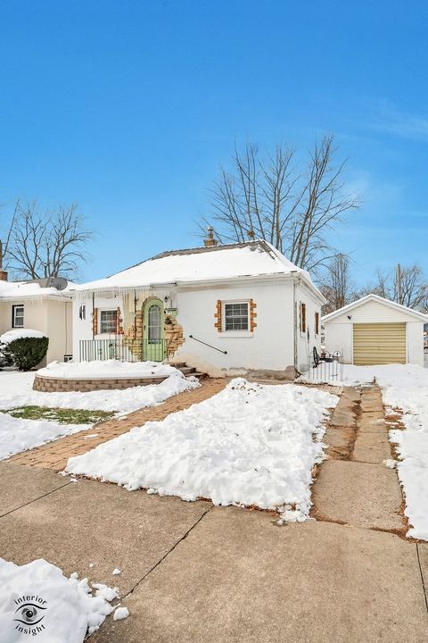 Tiny photo for 323 S Grand Avenue, Bradley, IL 60915 (MLS # 12528604)