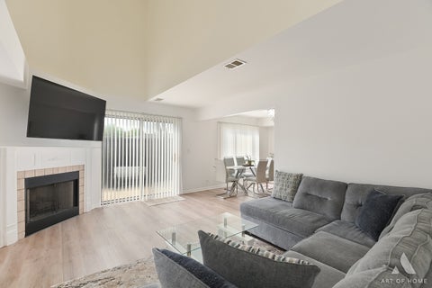 Tiny photo for 902 Ashley Court, Westmont, IL 60559 (MLS # 12677929)