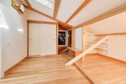 Tiny photo for 300 Boardwalk Place, Park Ridge, IL 60068 (MLS # 12493289)