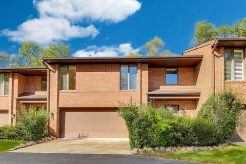 300 Boardwalk Place 201 Park Ridge IL 60068