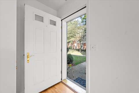 Tiny photo for 1414 Pebblecreek Drive, Glenview, IL 60025 (MLS # 12482620)