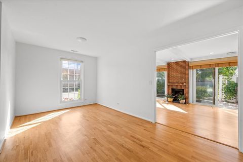 Tiny photo for 1414 Pebblecreek Drive, Glenview, IL 60025 (MLS # 12482620)