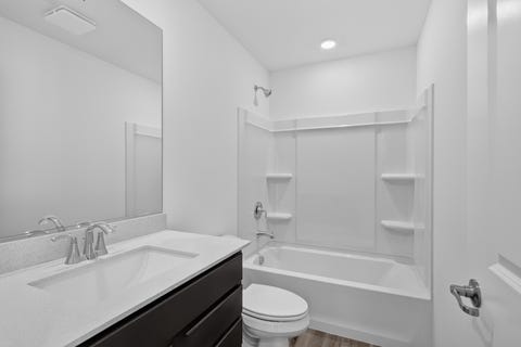 Tiny photo for 519 Red Oak Circle, Volo, IL 60020 (MLS # 12736868)