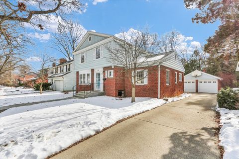 Tiny photo for 209 W Vermont Avenue, Urbana, IL 61801 (MLS # 12551796)