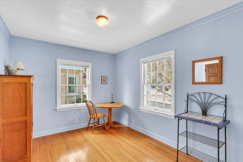 Tiny photo for 209 W Vermont Avenue, Urbana, IL 61801 (MLS # 12551796)