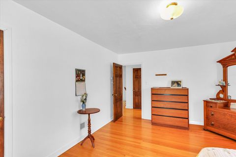Tiny photo for 209 W Vermont Avenue, Urbana, IL 61801 (MLS # 12551796)