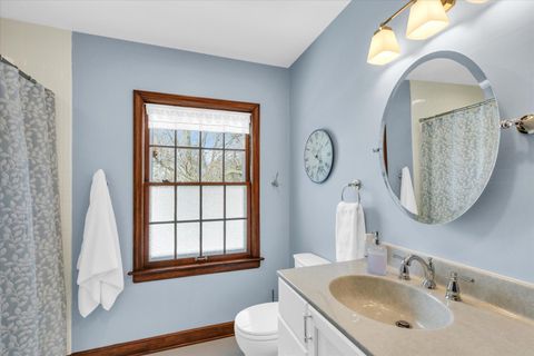 Tiny photo for 209 W Vermont Avenue, Urbana, IL 61801 (MLS # 12551796)