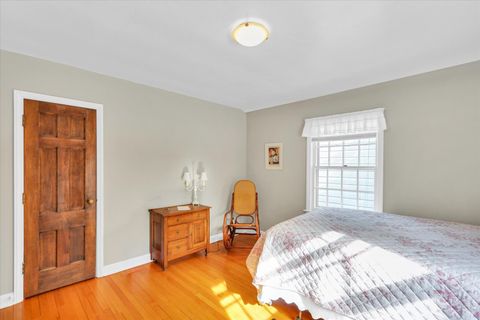 Tiny photo for 209 W Vermont Avenue, Urbana, IL 61801 (MLS # 12551796)