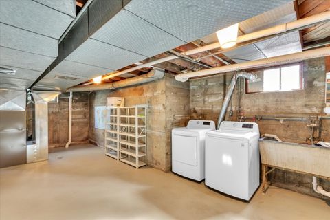 Tiny photo for 209 W Vermont Avenue, Urbana, IL 61801 (MLS # 12551796)