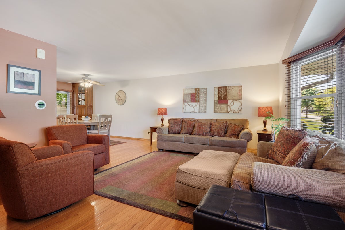 1477 William Clifford Lane