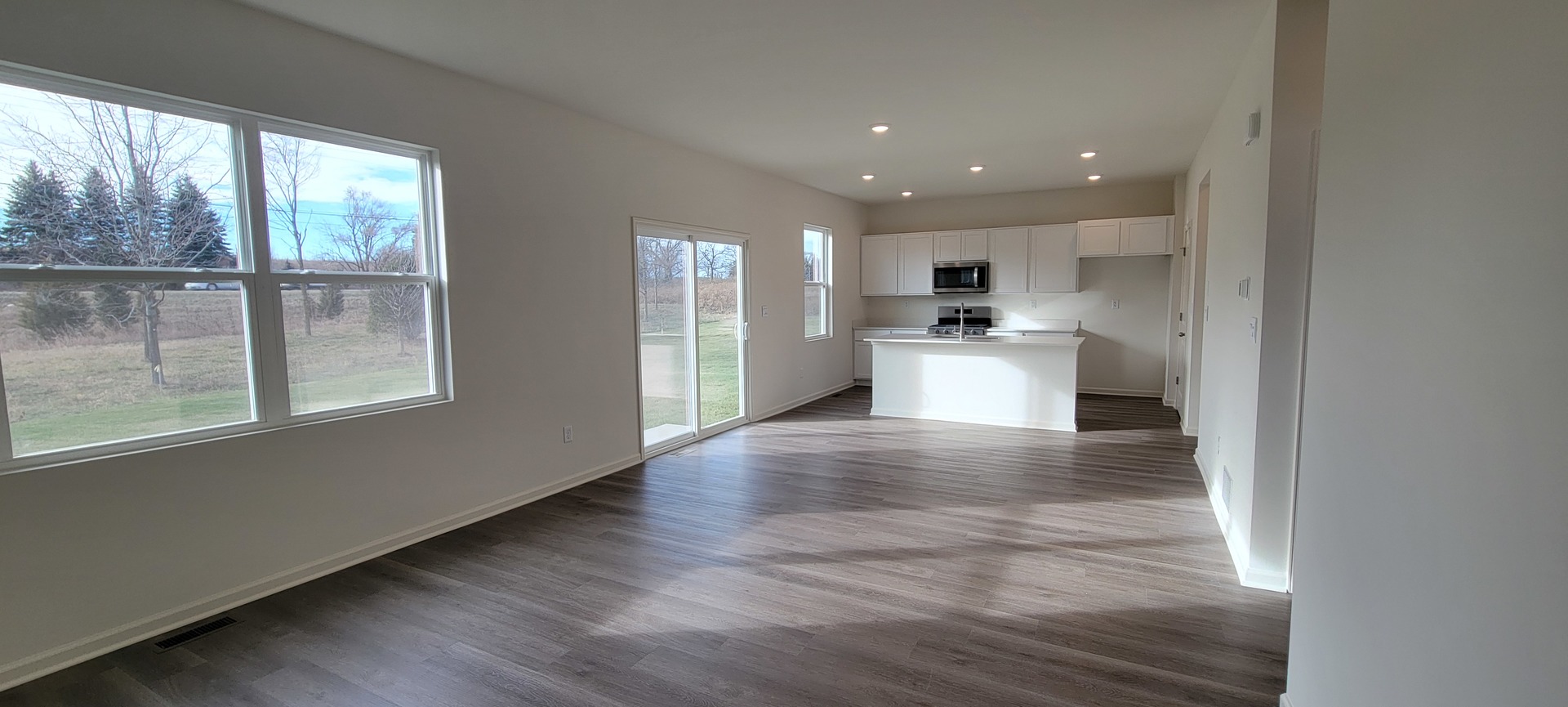 6816 Willow Drive