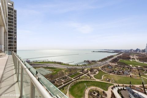 Tiny photo for 340 E RANDOLPH Street #905, Chicago, IL 60601 (MLS # 12571179)