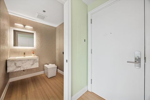 Tiny photo for 340 E RANDOLPH Street #905, Chicago, IL 60601 (MLS # 12571179)