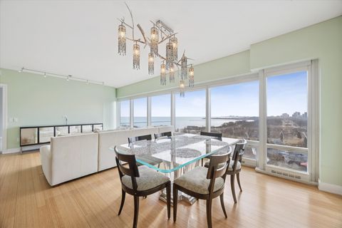 Tiny photo for 340 E RANDOLPH Street #905, Chicago, IL 60601 (MLS # 12571179)