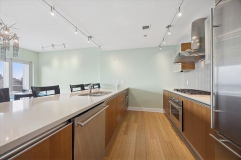 Tiny photo for 340 E RANDOLPH Street #905, Chicago, IL 60601 (MLS # 12571179)