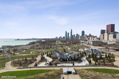Tiny photo for 340 E RANDOLPH Street #905, Chicago, IL 60601 (MLS # 12571179)