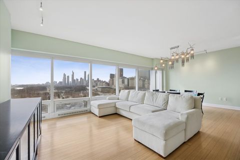 Tiny photo for 340 E RANDOLPH Street #905, Chicago, IL 60601 (MLS # 12571179)