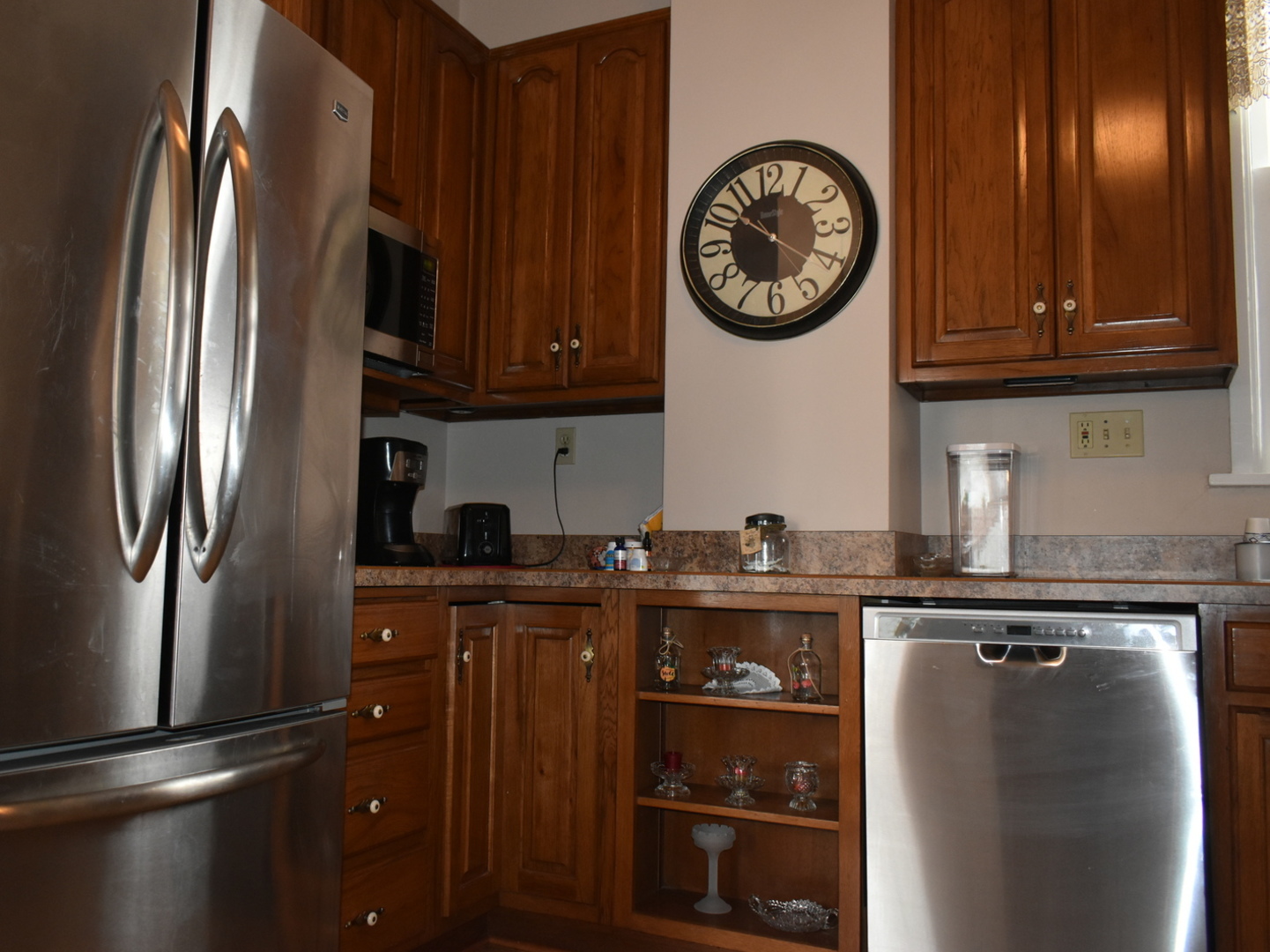 330 E Locust Street