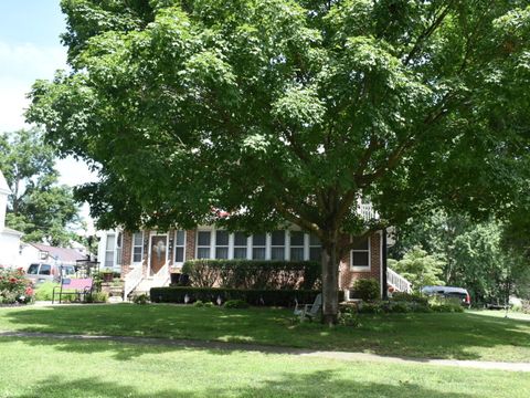 Tiny photo for 330 E Locust Street, Watseka, IL 60970 (MLS # 12430485)