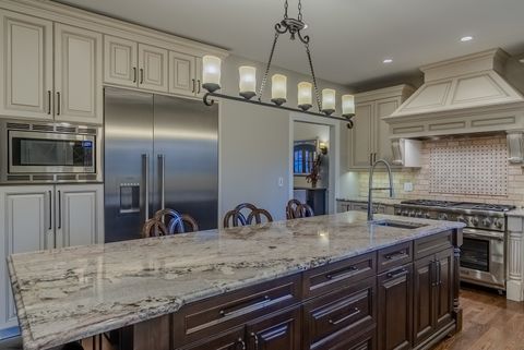 Tiny photo for 863 Bittersweet Drive, Northbrook, IL 60062 (MLS # 12540396)