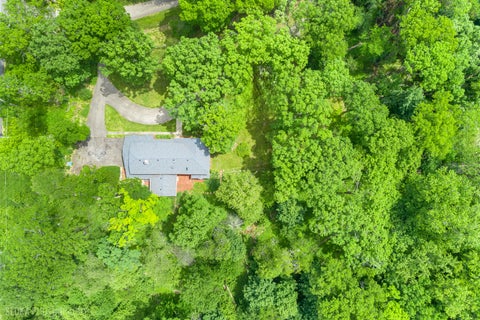 Tiny photo for 4 Auburn Lane, Barrington Hills, IL 60010 (MLS # 12711547)