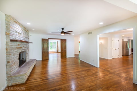 Tiny photo for 4 Auburn Lane, Barrington Hills, IL 60010 (MLS # 12711547)