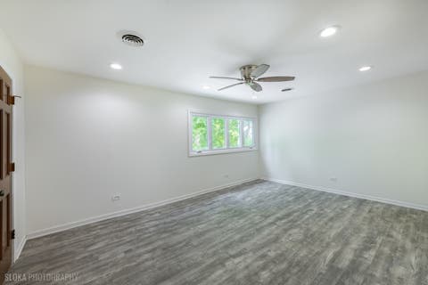 Tiny photo for 4 Auburn Lane, Barrington Hills, IL 60010 (MLS # 12711547)