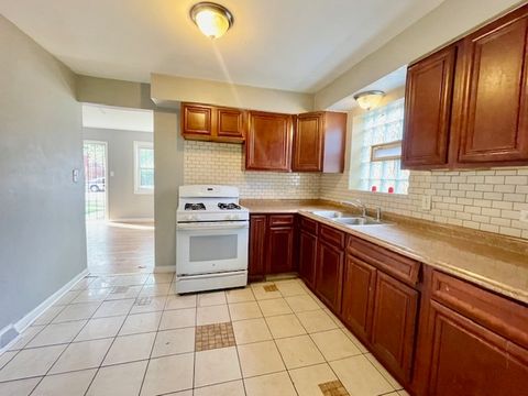 Tiny photo for 11741 S Laflin Street, Chicago, IL 60643 (MLS # 12489797)