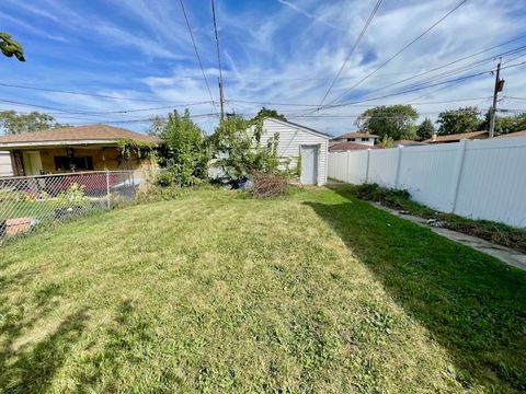 Tiny photo for 11741 S Laflin Street, Chicago, IL 60643 (MLS # 12489797)
