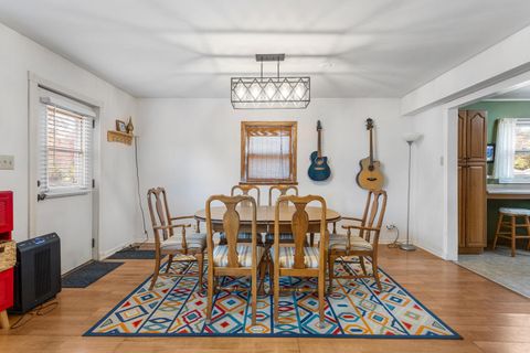 Tiny photo for 1005 E Delaware Avenue, Urbana, IL 61801 (MLS # 12505288)