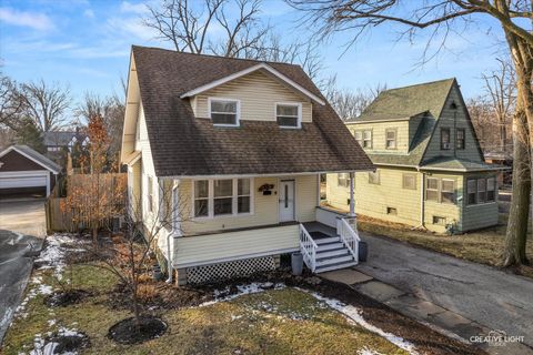 Photo of 1344 W Galena Boulevard, Aurora, IL 60506 (MLS # 12543443)