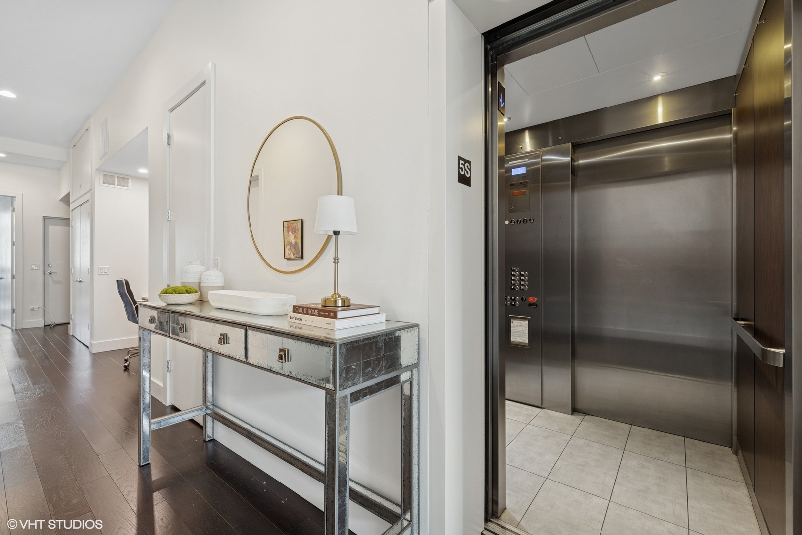 20 N Carpenter Street PH-S