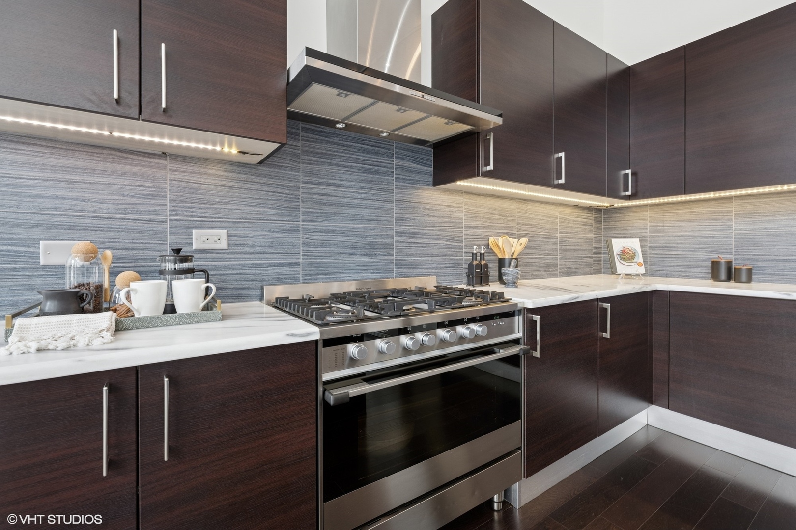 20 N Carpenter Street PH-S