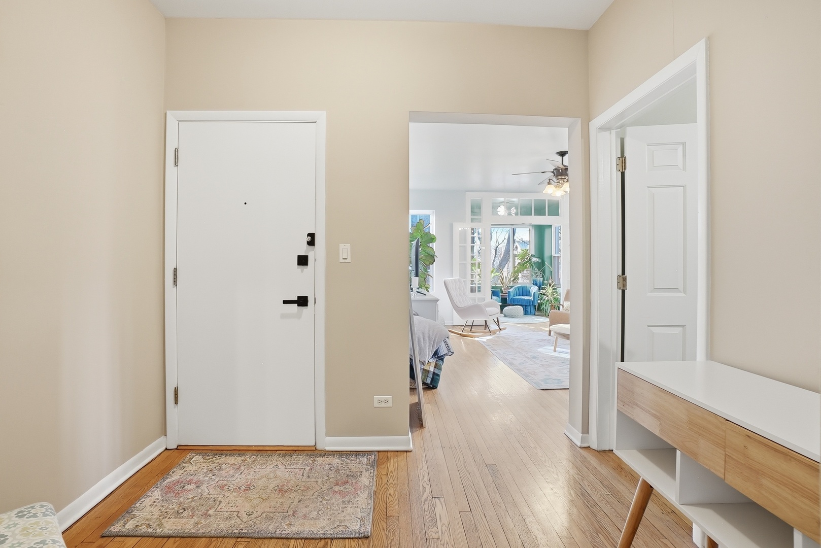 7657 N Greenview Avenue 2