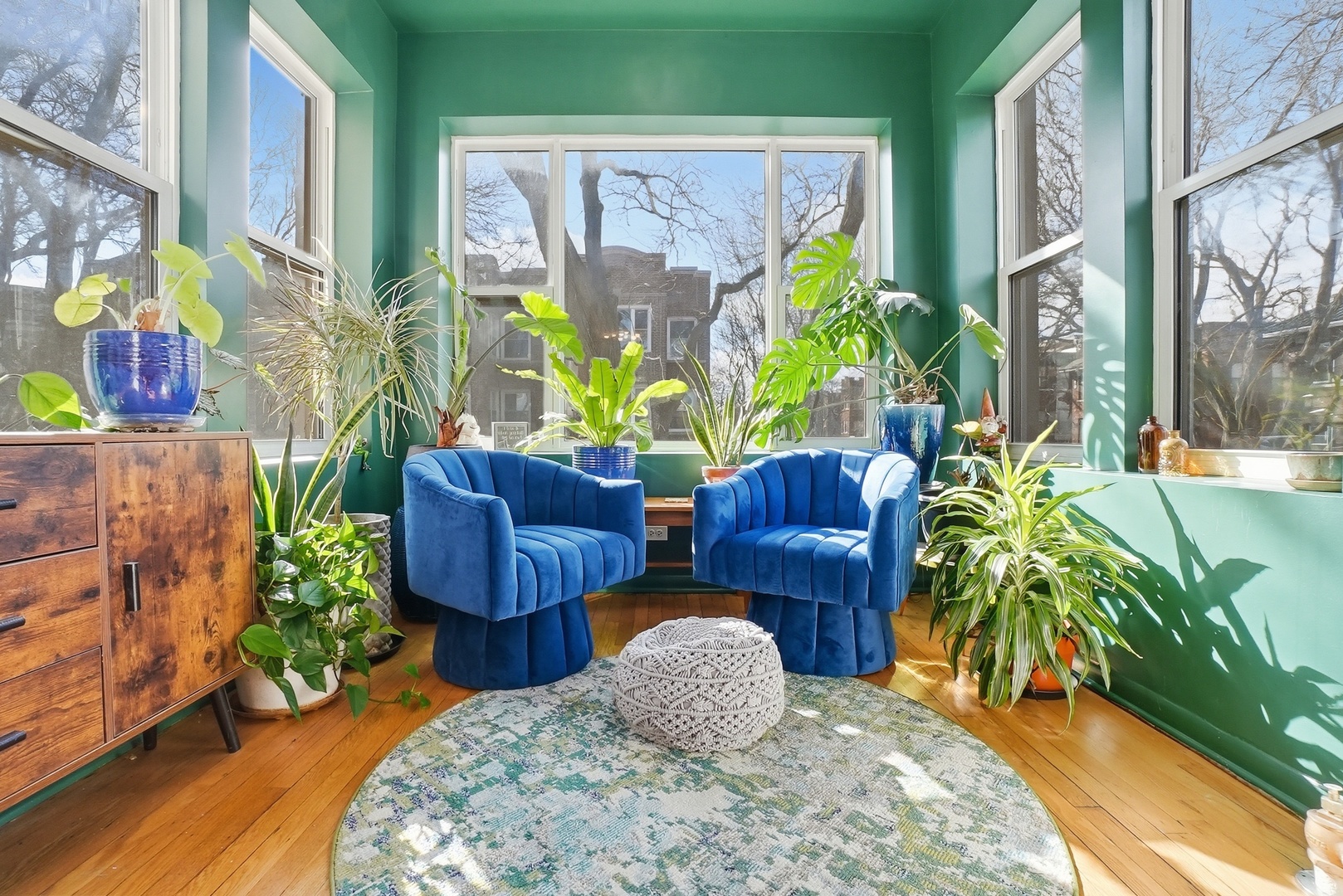 7657 N Greenview Avenue 2