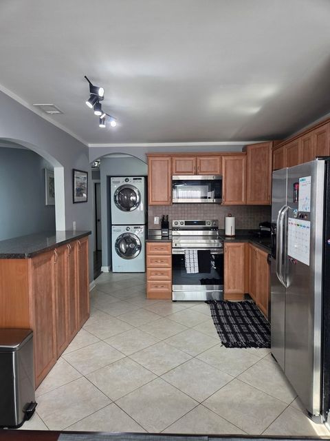 Tiny photo for 2300 Beau Monde Lane #106, Lisle, IL 60532 (MLS # 12656044)