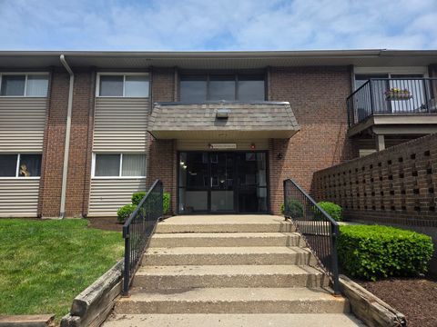 Photo of 2300 Beau Monde Lane #106, Lisle, IL 60532 (MLS # 12656044)