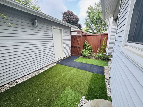 Tiny photo for 409 Hazelwood Terrace, Buffalo Grove, IL 60089 (MLS # 12496946)