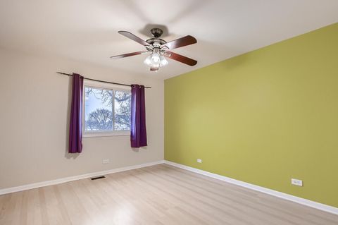 Tiny photo for 409 Hazelwood Terrace, Buffalo Grove, IL 60089 (MLS # 12496946)