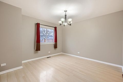 Tiny photo for 409 Hazelwood Terrace, Buffalo Grove, IL 60089 (MLS # 12496946)