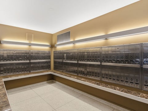 Tiny photo for 555 W Cornelia Avenue #1002, Chicago, IL 60657 (MLS # 12770986)
