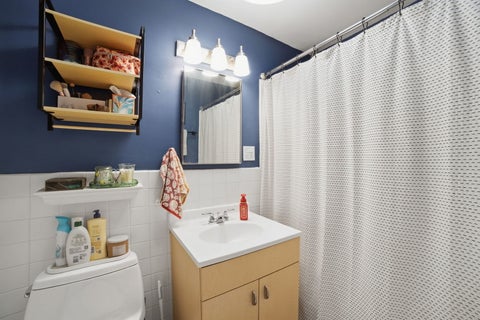 Tiny photo for 555 W Cornelia Avenue #1002, Chicago, IL 60657 (MLS # 12770986)