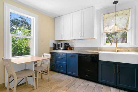 Tiny photo for 292 E Burlington Street, Riverside, IL 60546 (MLS # 12682693)