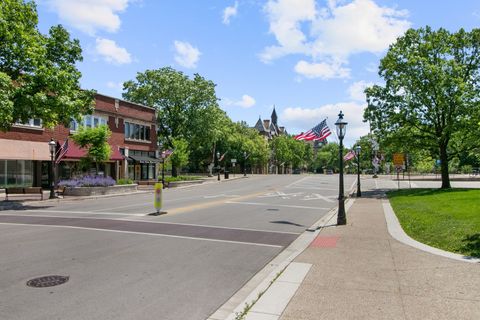 Tiny photo for 292 E Burlington Street, Riverside, IL 60546 (MLS # 12682693)