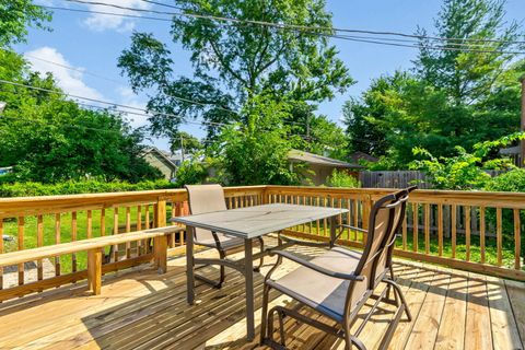 Tiny photo for 292 E Burlington Street, Riverside, IL 60546 (MLS # 12682693)
