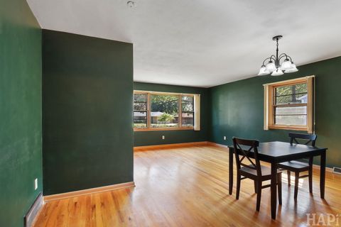 Tiny photo for 4012 Pleasant Valley Boulevard, Rockford, IL 61114 (MLS # 12523623)