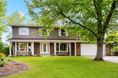Photo of 2925 Parkside Drive, Highland Park, IL 60035 (MLS # 12685702)